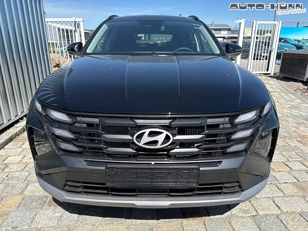 Hyundai TUCSON - Thumbnail 2