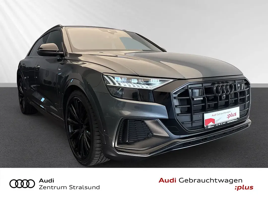 Audi Q8 - Thumbnail 1