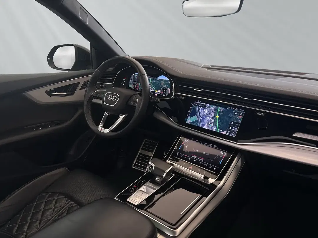 Audi Q8 - Thumbnail 9
