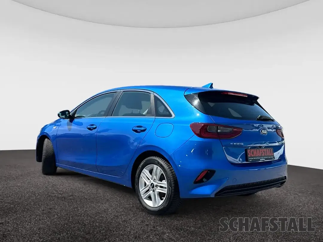 Kia Ceed / cee'd - Thumbnail 3