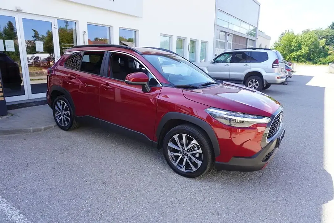 Toyota Corolla Cross - Thumbnail 6