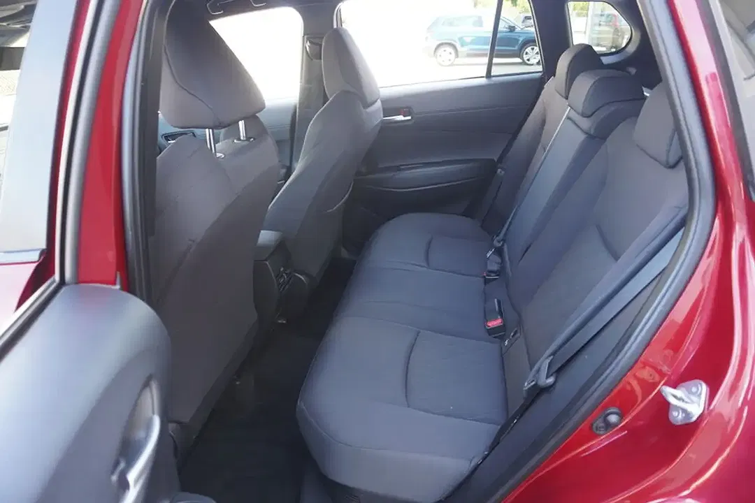 Toyota Corolla Cross - Thumbnail 7