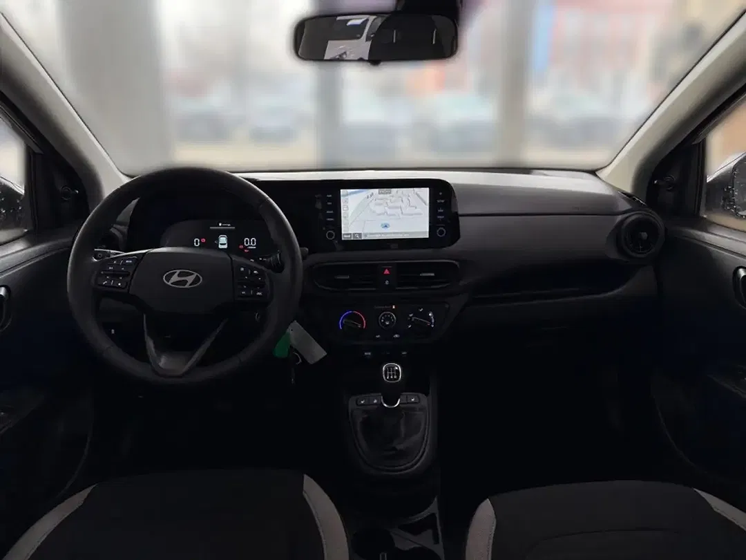Hyundai i10 - Thumbnail 10