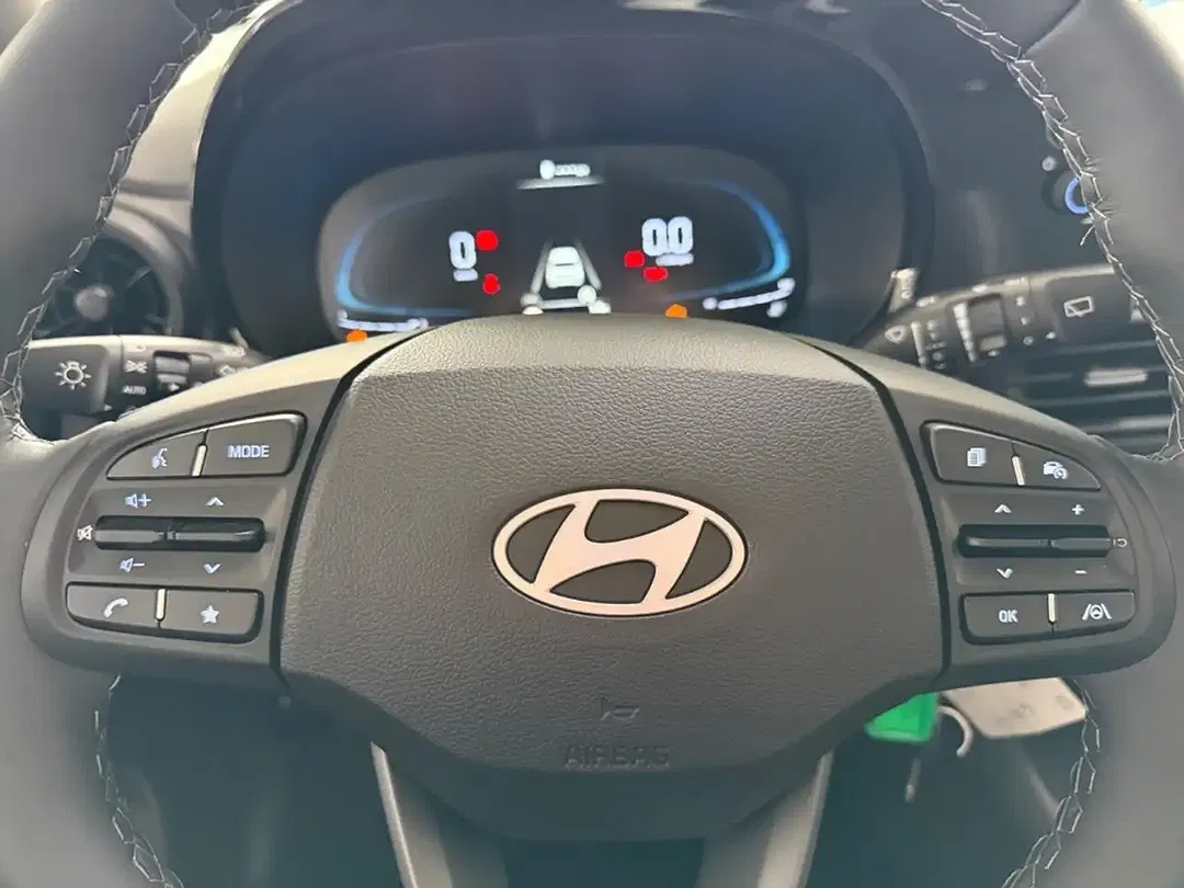 Hyundai i10 - Thumbnail 14