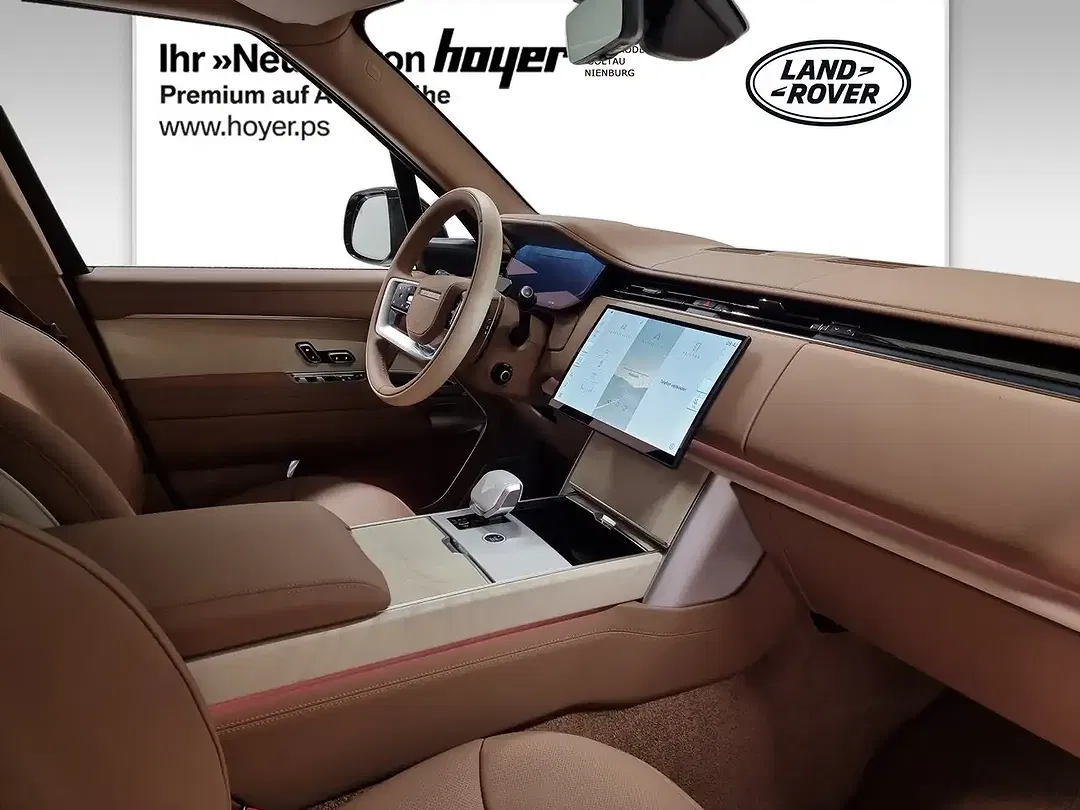 Land Rover Range Rover - Thumbnail 4