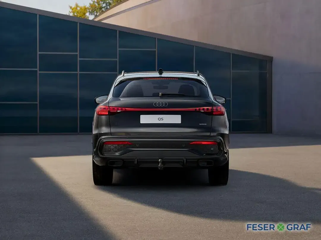 Audi Q5 - Thumbnail 3