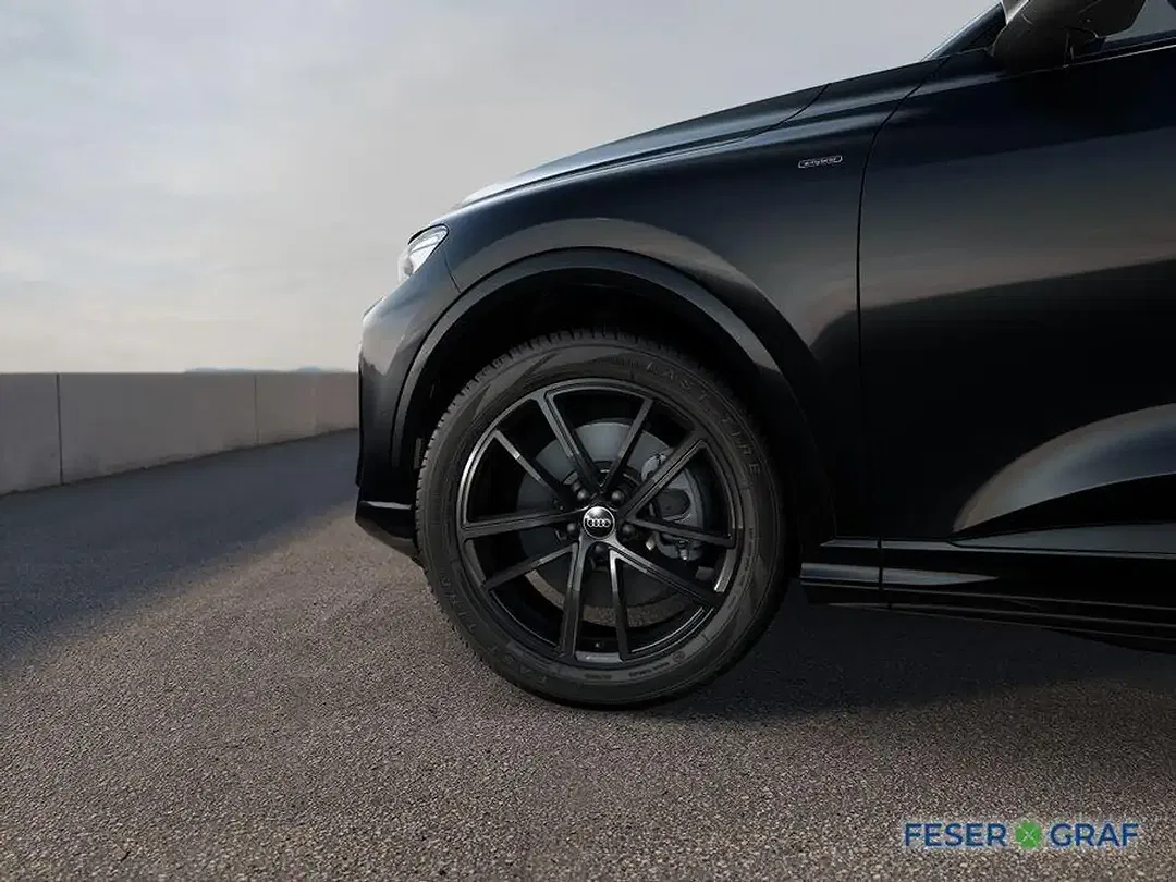 Audi Q5 - Thumbnail 6