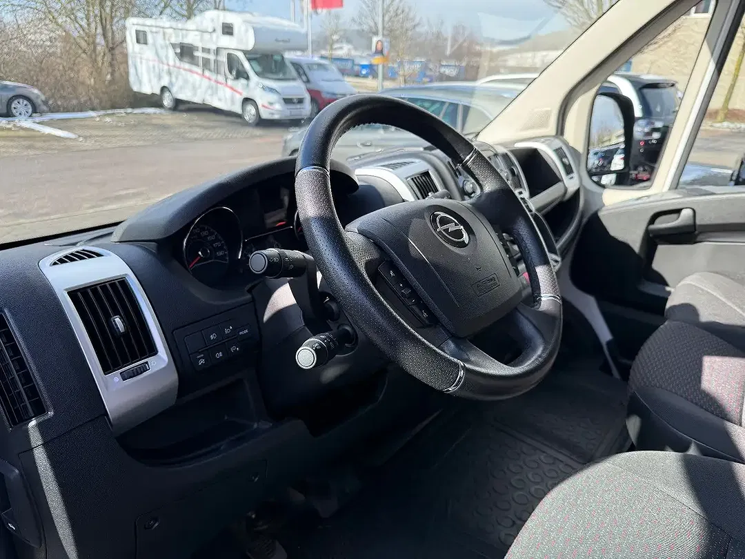 Opel Movano - Thumbnail 12