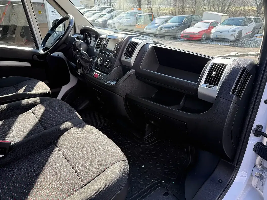 Opel Movano - Thumbnail 14