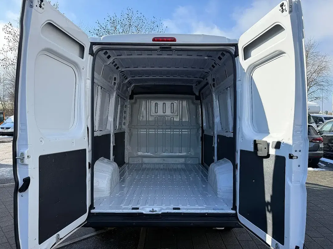 Opel Movano - Thumbnail 17