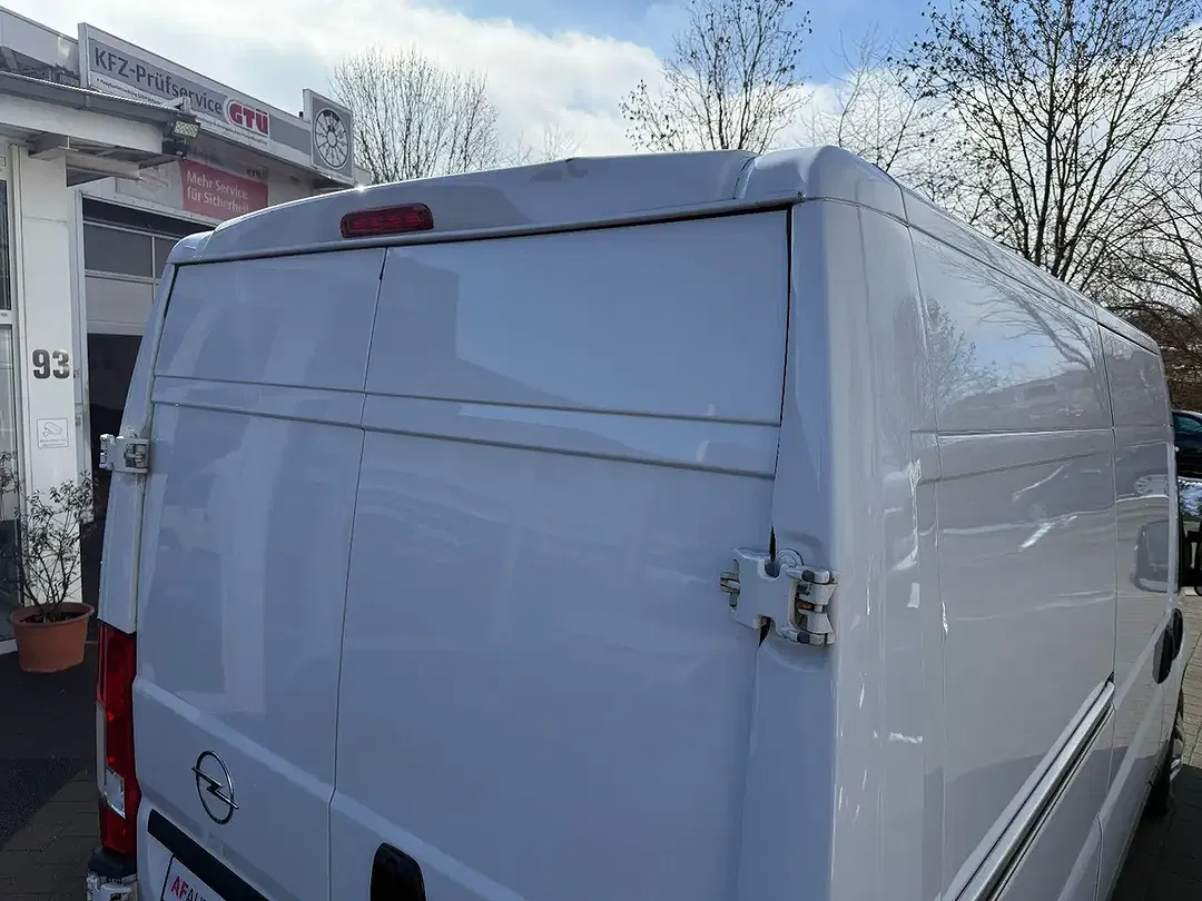 Opel Movano - Thumbnail 20