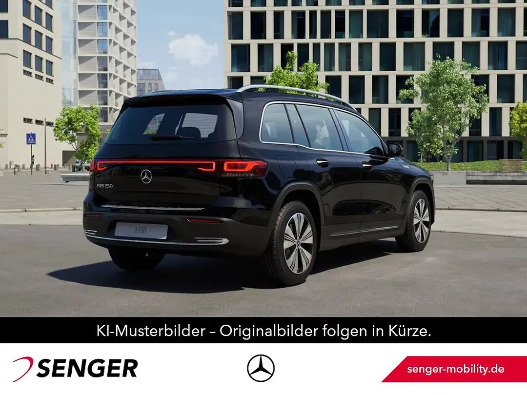 Mercedes-Benz EQB 250 - Thumbnail 3