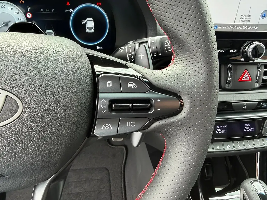 Hyundai i30 - Thumbnail 14