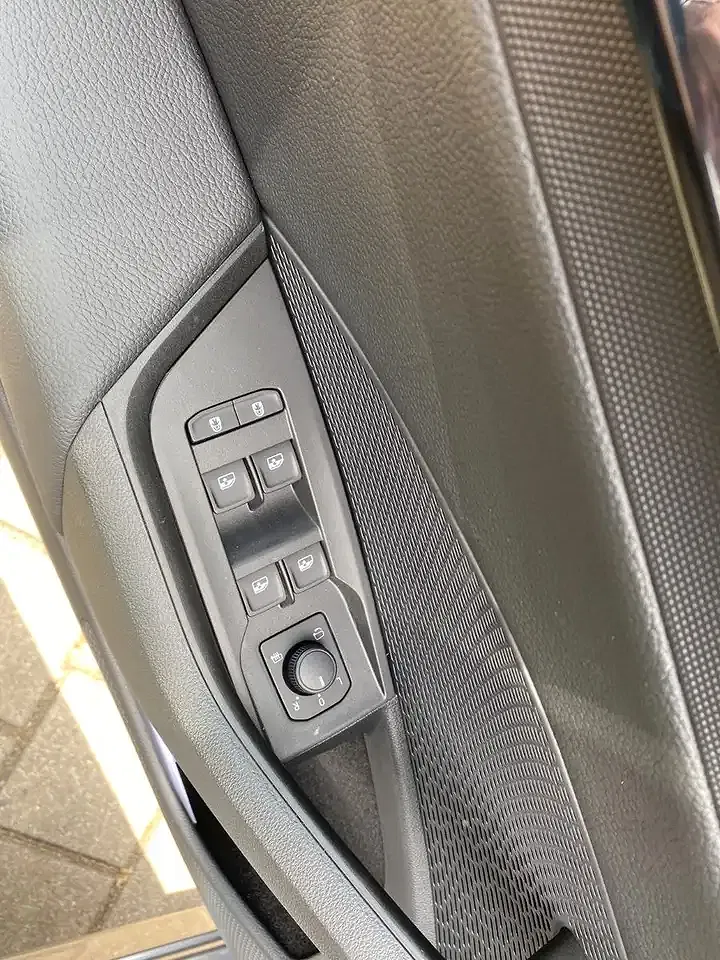 Skoda Octavia - Thumbnail 21