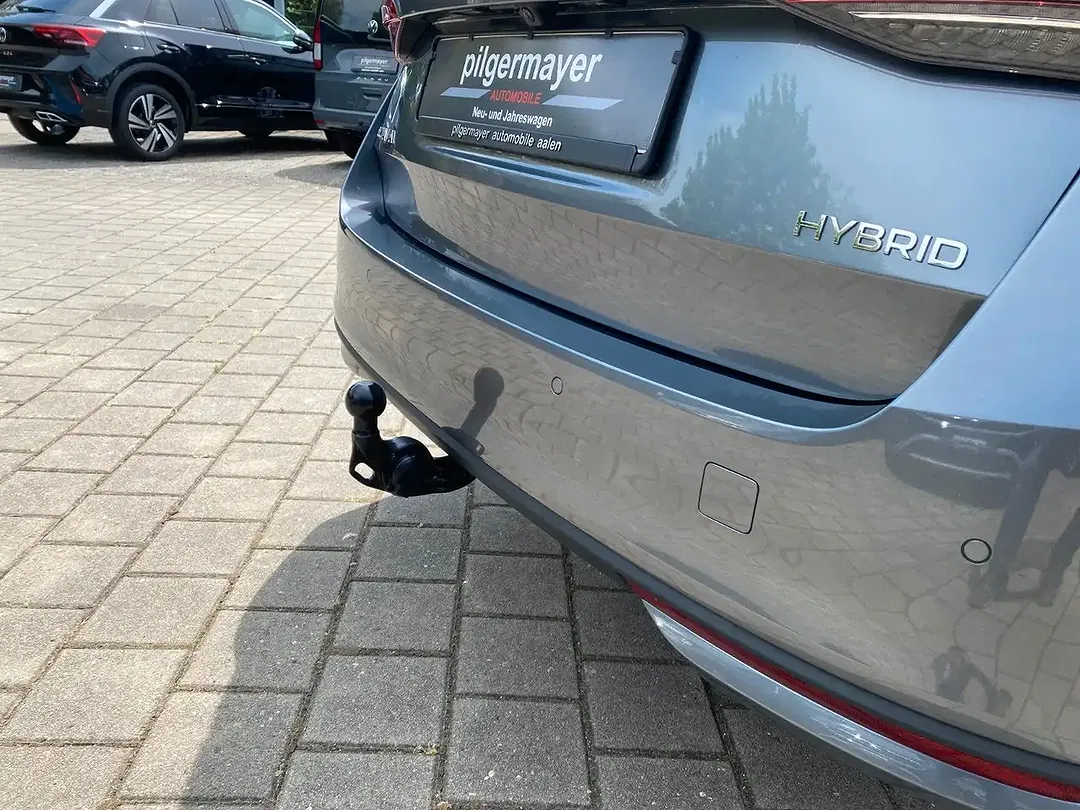 Skoda Octavia - Thumbnail 9