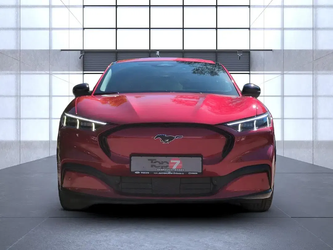 Ford Mustang - Thumbnail 5