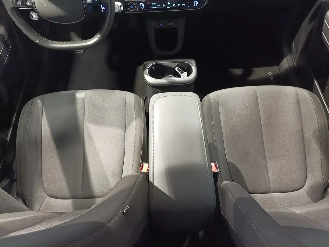 Hyundai IONIQ 5 - Thumbnail 14