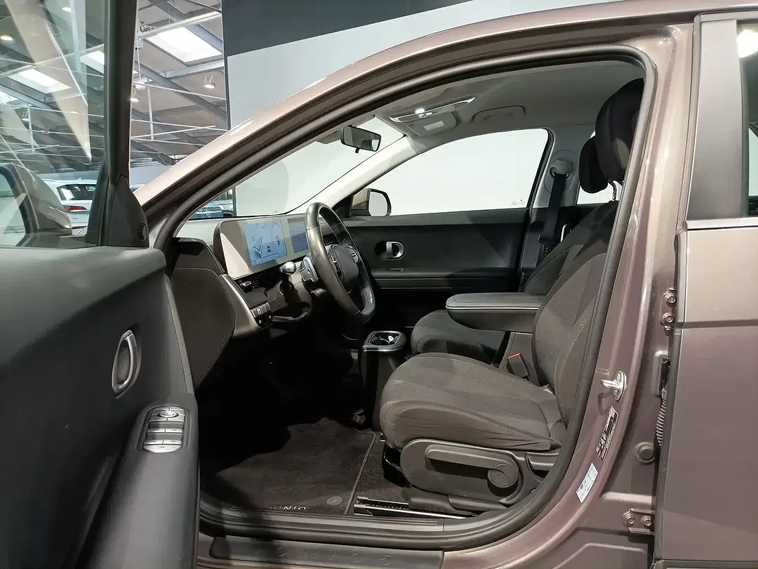 Hyundai IONIQ 5 - Thumbnail 7