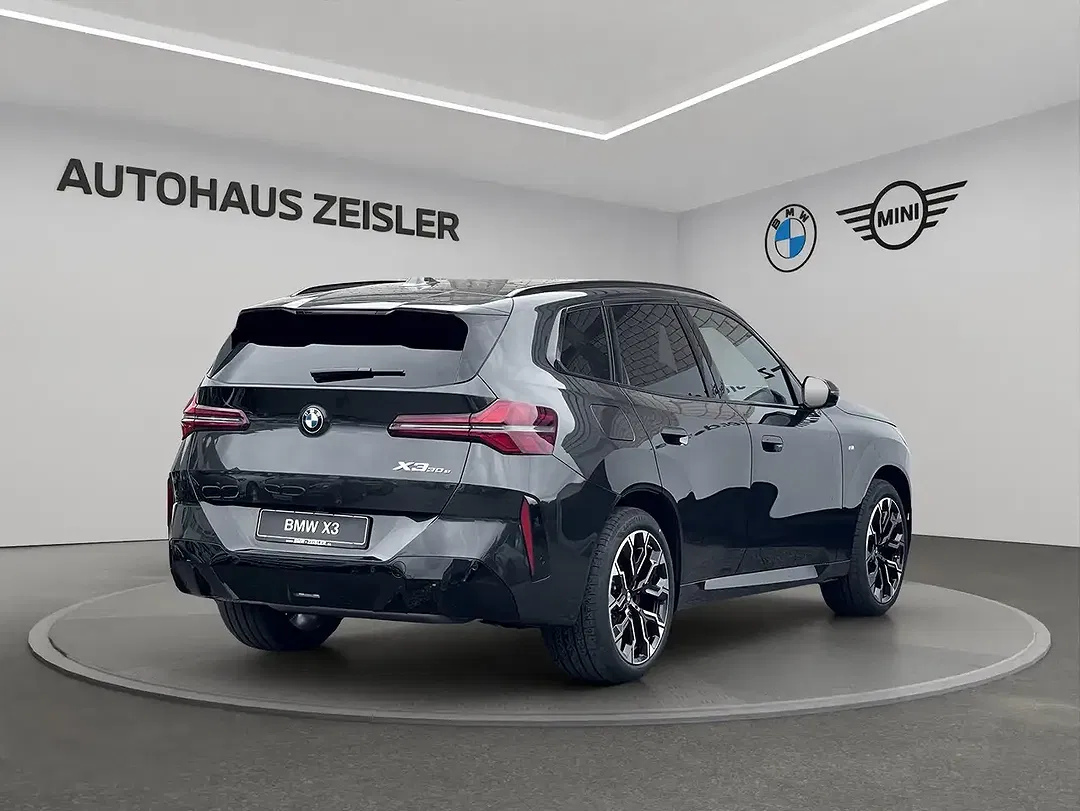 BMW X3 - Thumbnail 2