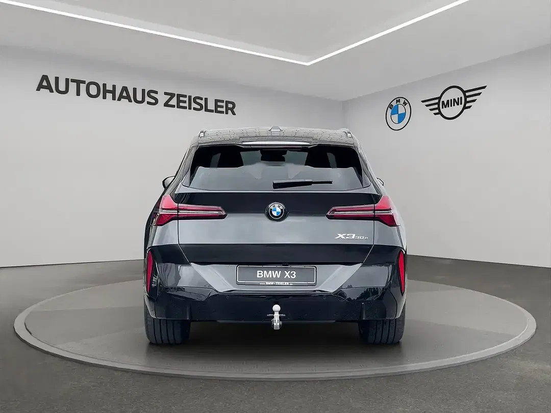 BMW X3 - Thumbnail 6