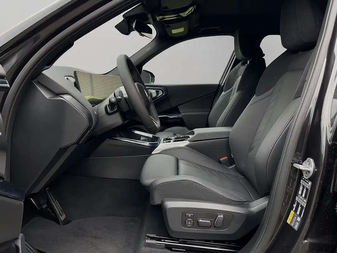 BMW X3 - Thumbnail 9