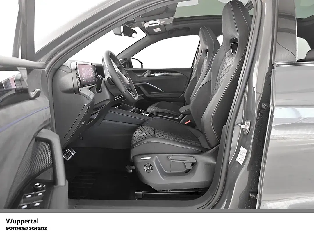 Volkswagen Tiguan - Thumbnail 11