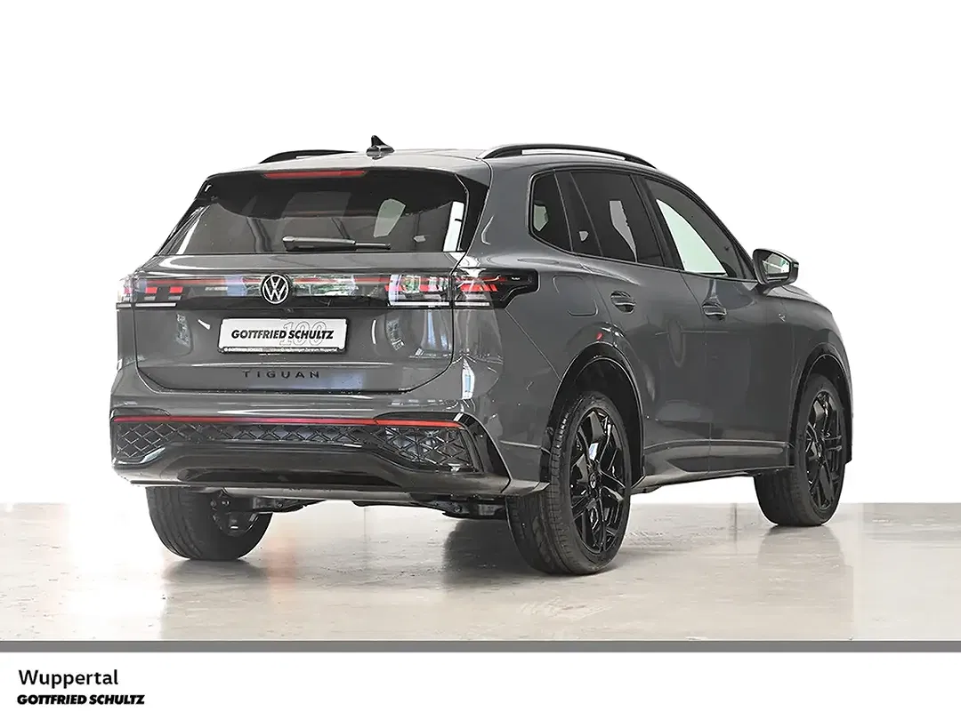 Volkswagen Tiguan - Thumbnail 3