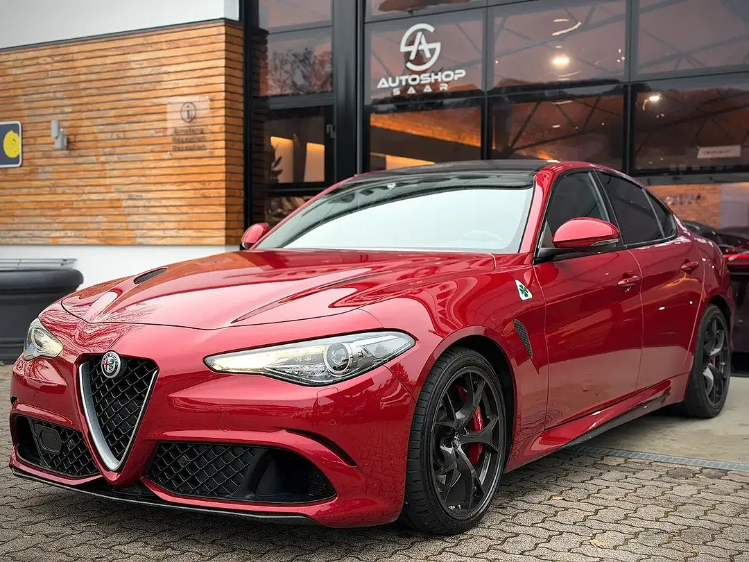 Alfa Romeo Giulia - Thumbnail 13