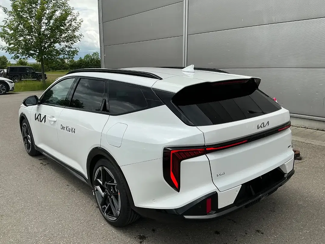 Kia K4 - Thumbnail 5