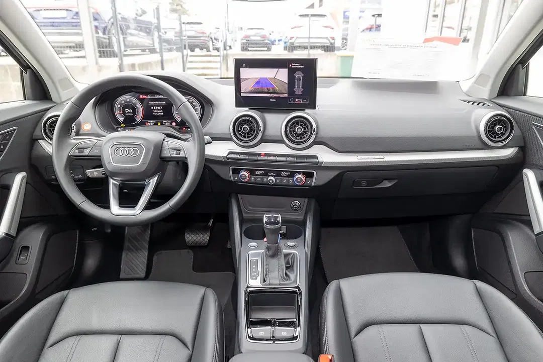 Audi Q2 - Thumbnail 2
