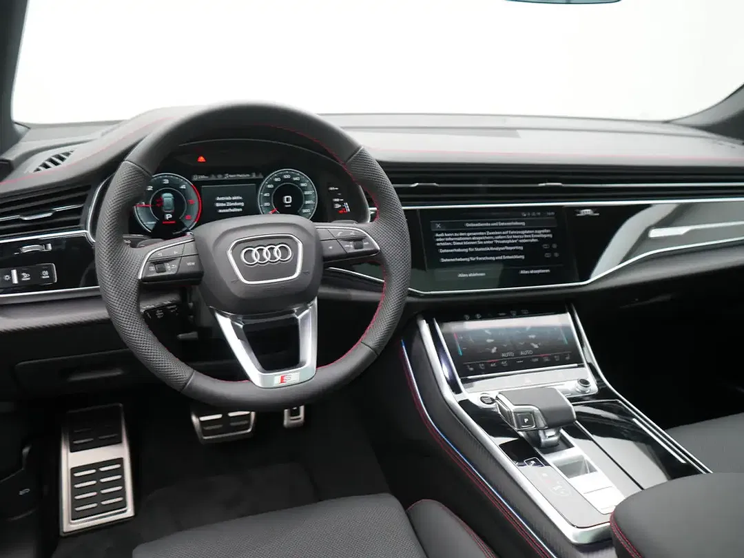 Audi Q8 - Thumbnail 11