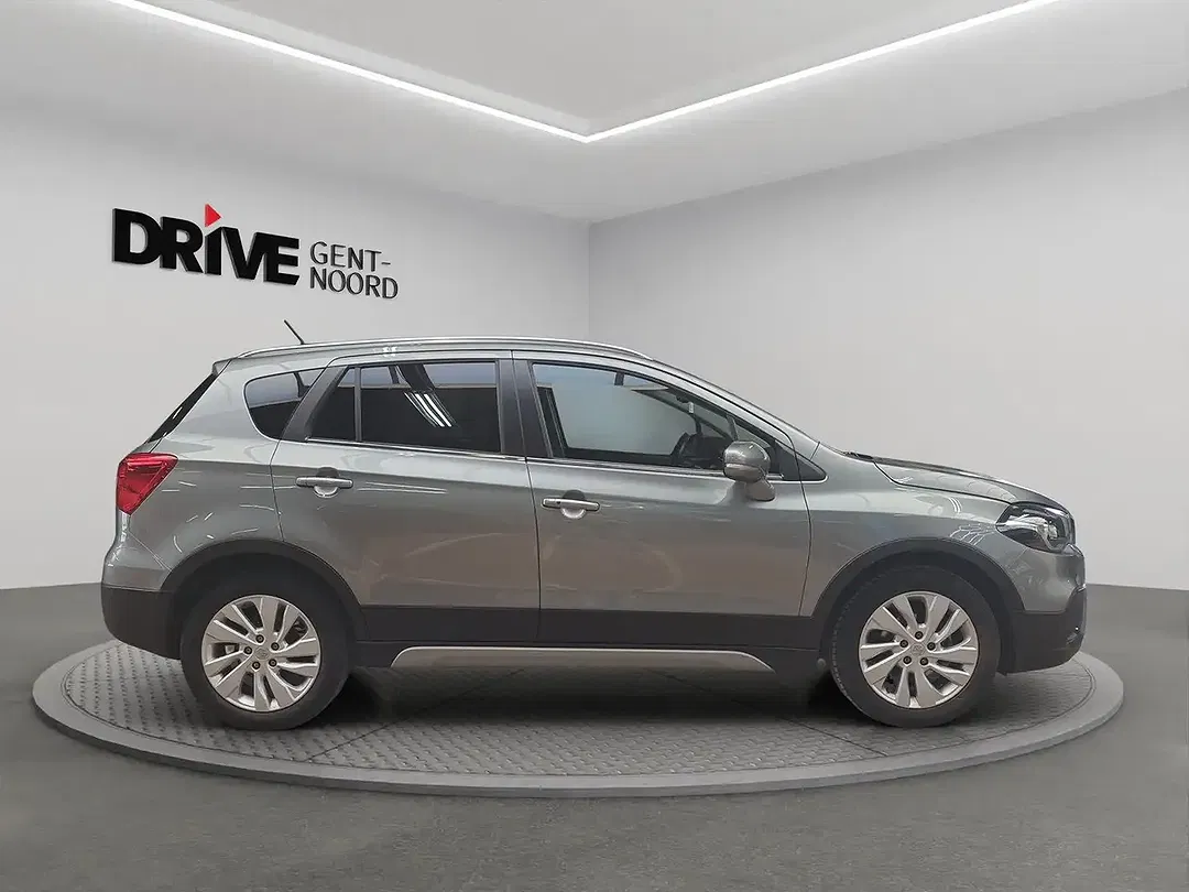 Suzuki SX4 S-Cross - Thumbnail 6