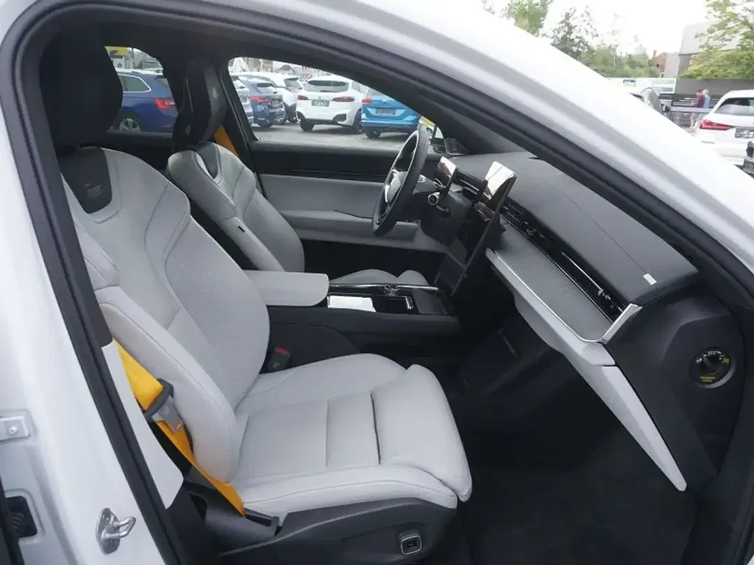 Polestar 3 - Thumbnail 12