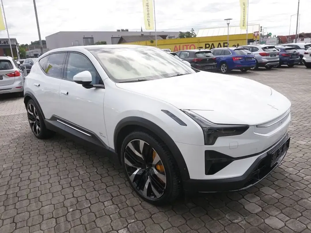 Polestar 3 - Thumbnail 1
