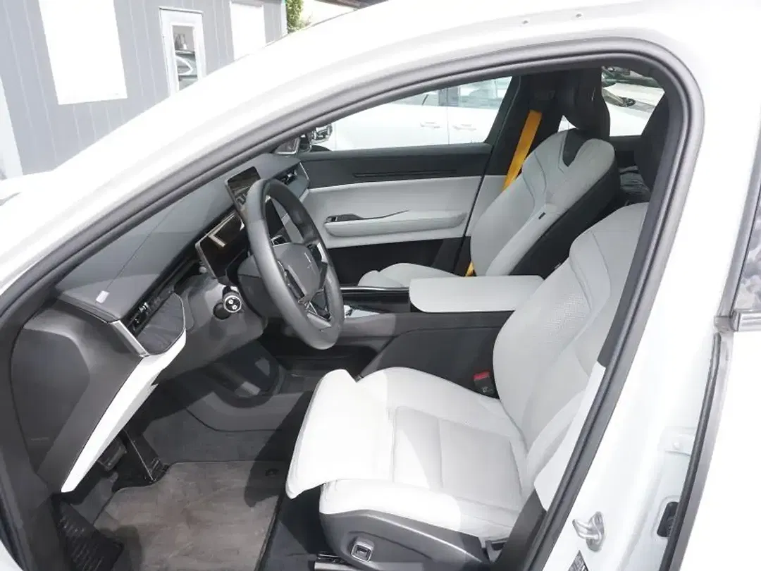 Polestar 3 - Thumbnail 7