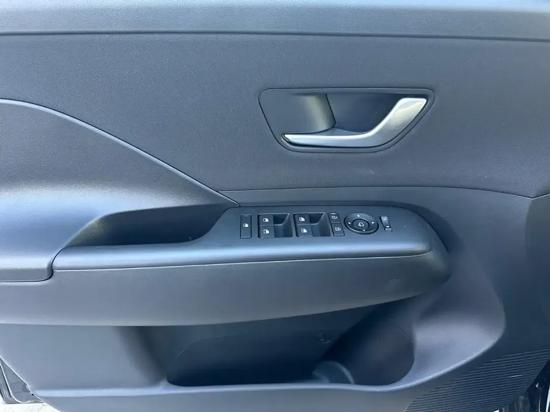 Hyundai KONA - Thumbnail 14