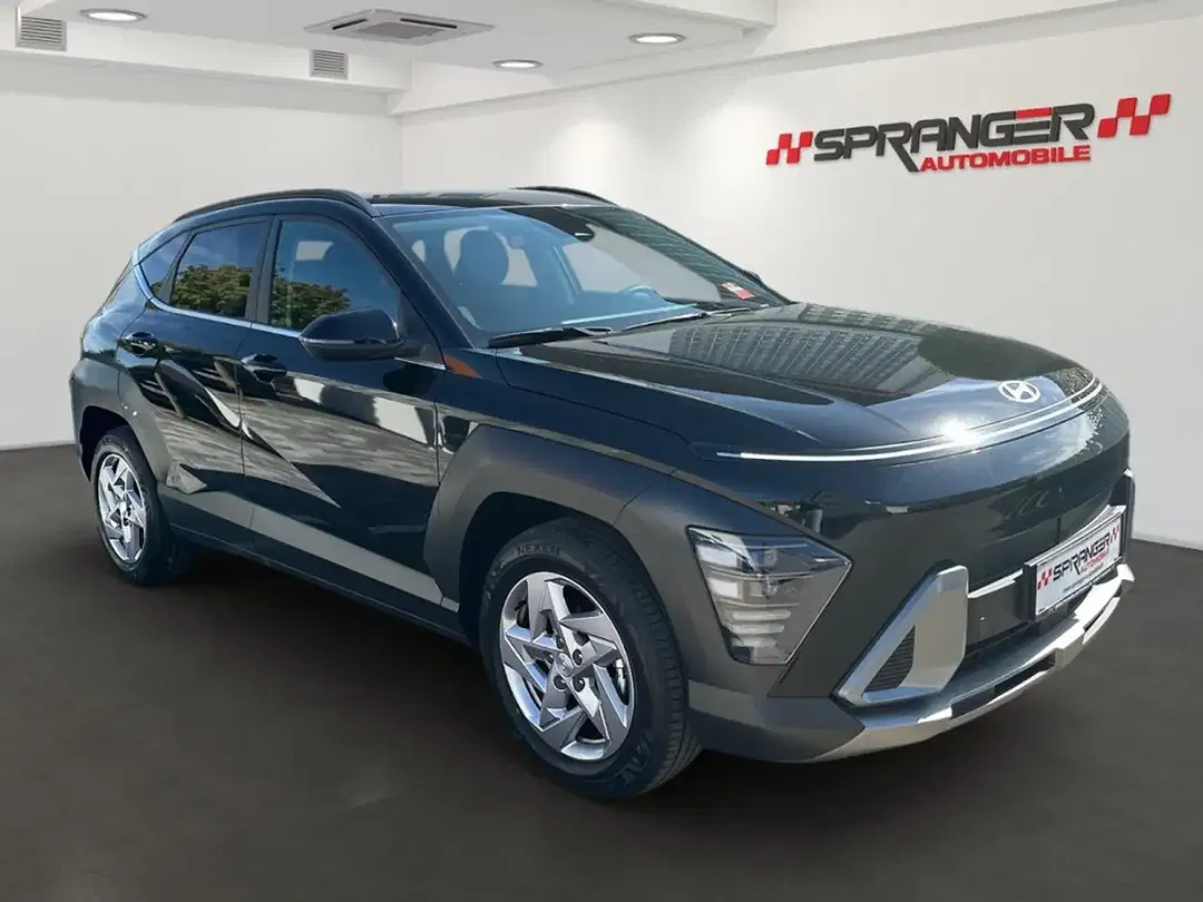 Hyundai KONA - Thumbnail 3