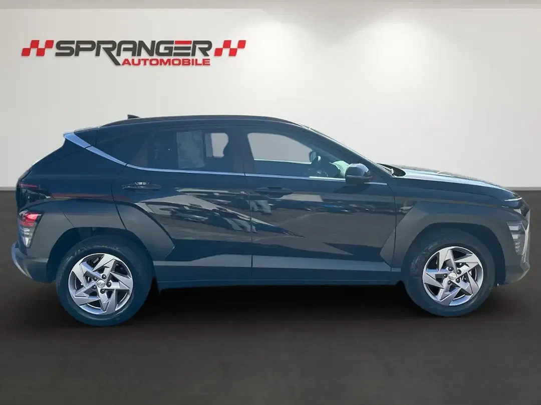 Hyundai KONA - Thumbnail 4