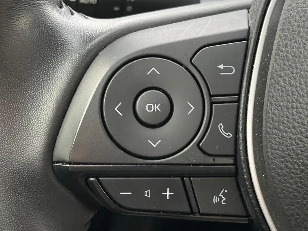 Toyota Corolla Cross - Thumbnail 13