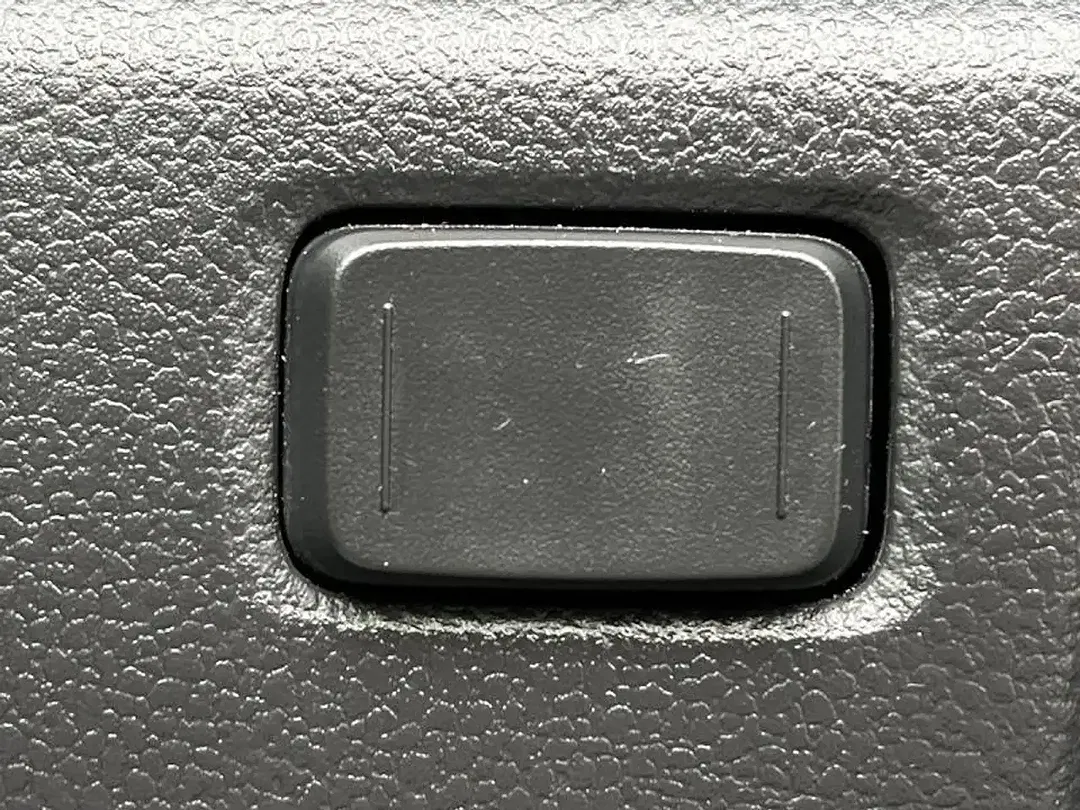 Toyota Corolla Cross - Thumbnail 7