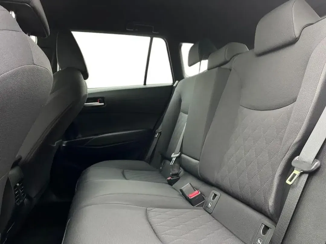 Toyota Corolla Cross - Thumbnail 8