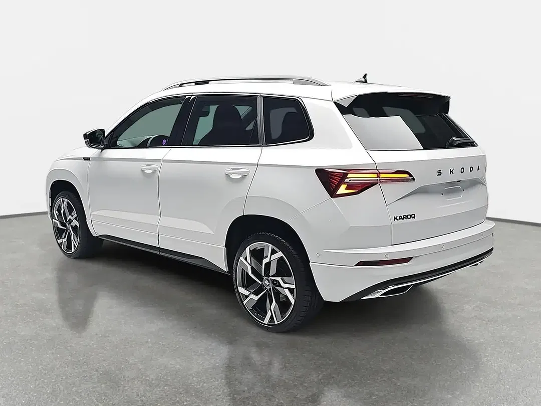 Skoda Karoq - Thumbnail 4