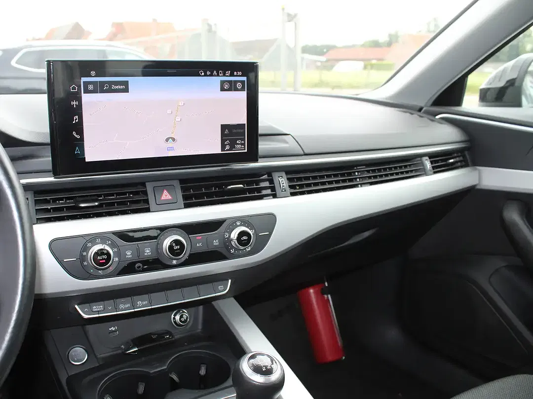 Audi A4 - Thumbnail 9