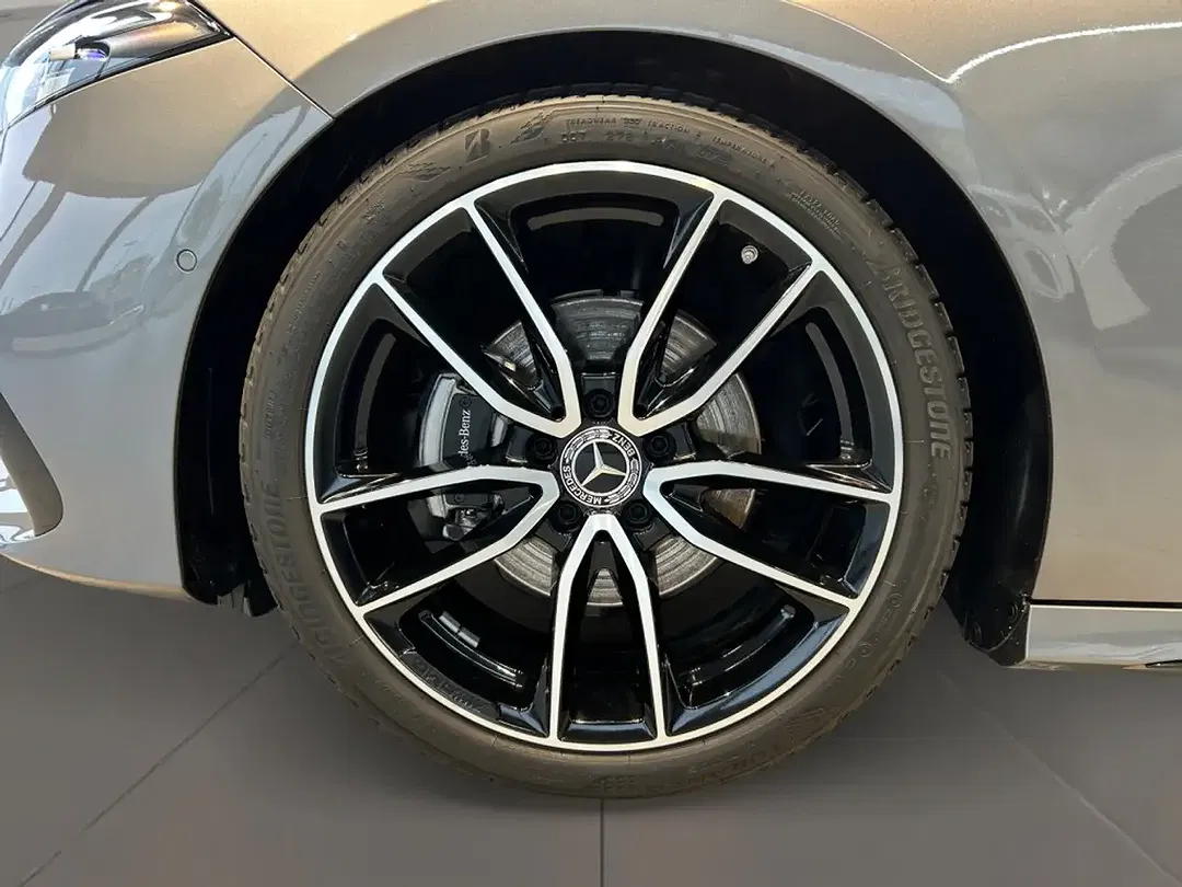 Mercedes-Benz A 200 - Thumbnail 8