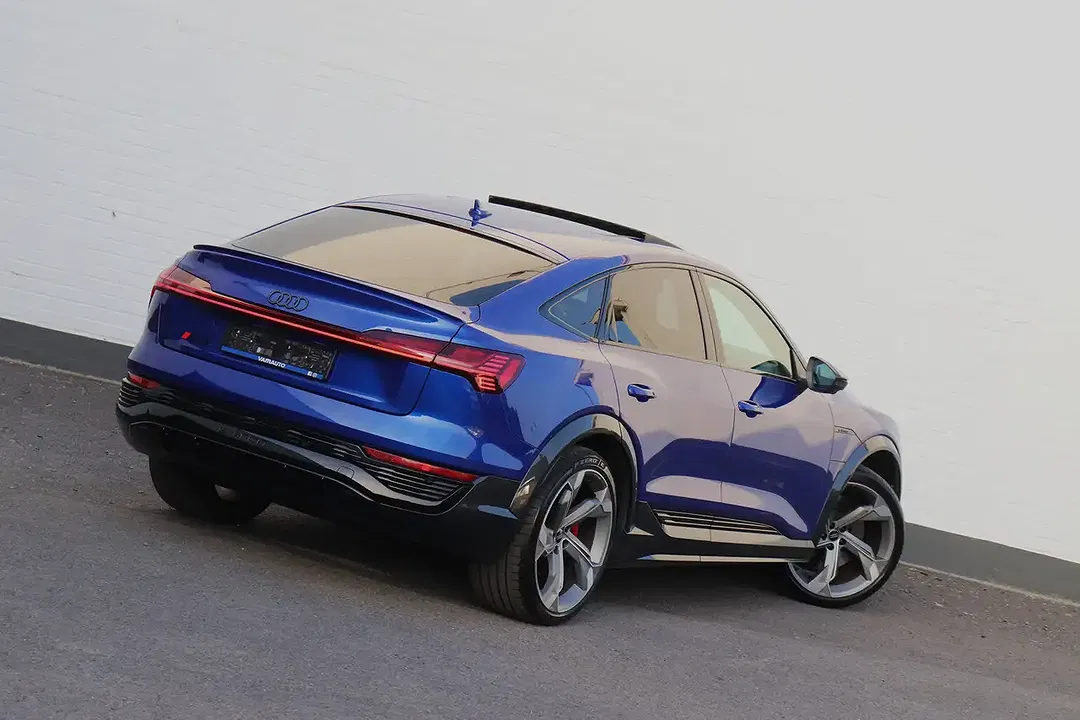 Audi SQ8 e-tron - Thumbnail 15