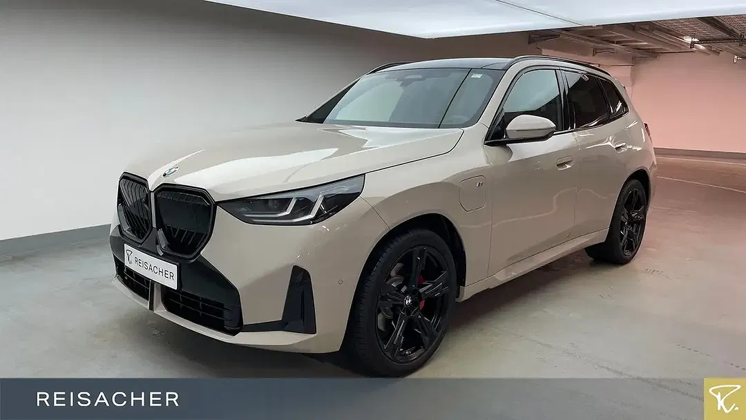 BMW X3 - Thumbnail 1