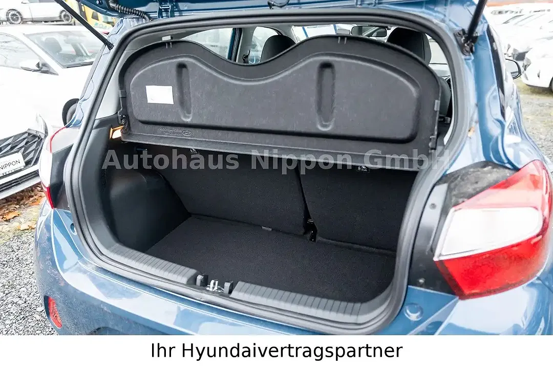 Hyundai i10 - Thumbnail 11
