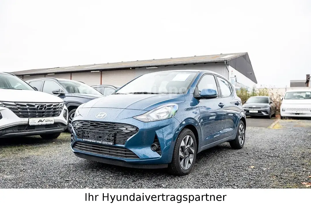 Hyundai i10 - Thumbnail 3