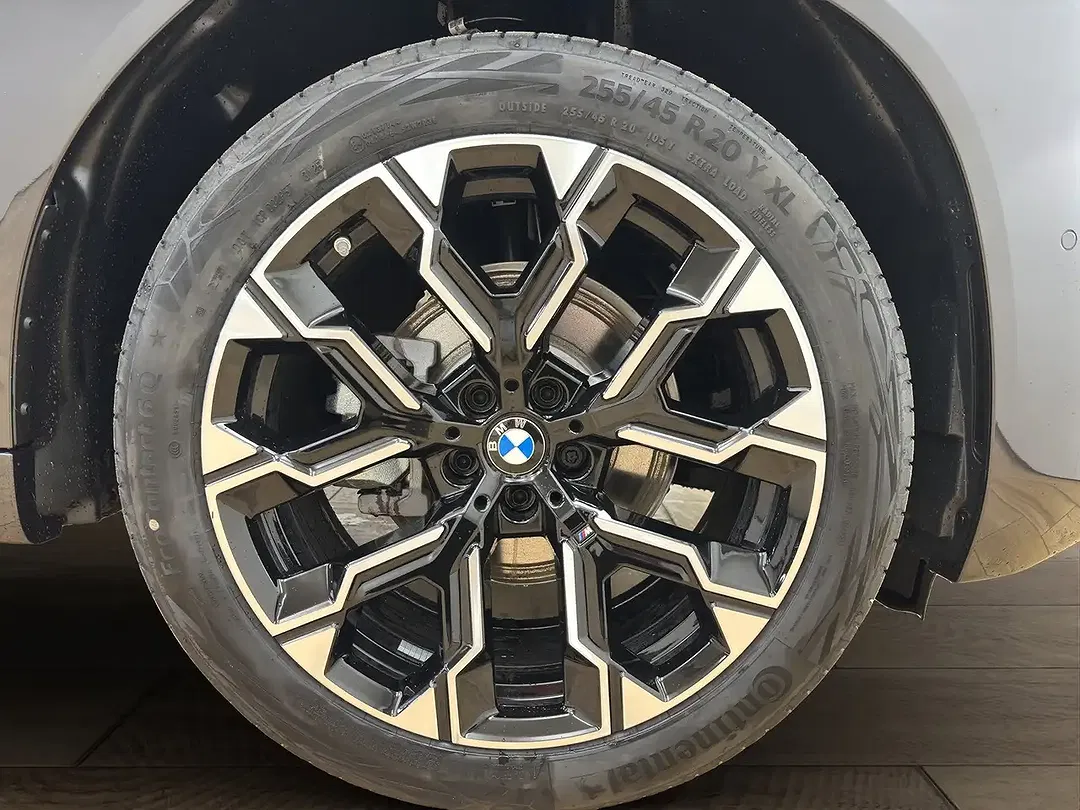 BMW X3 - Thumbnail 3