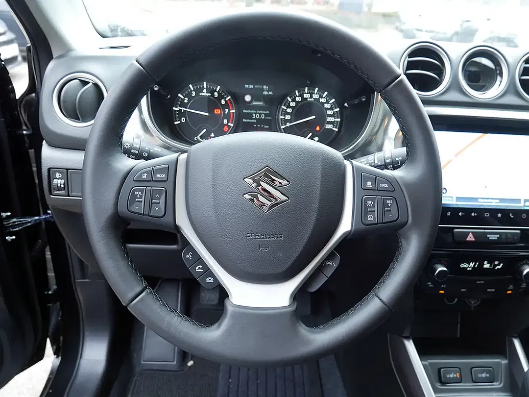 Suzuki Vitara - Thumbnail 11